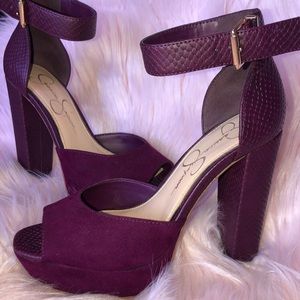 Jessica Simpson Burgundy Platform Heels 5.5 M 36